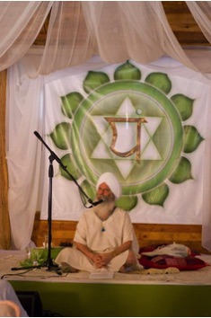 Hari Nam Singh teaching Chile Yoga Festival January 2012